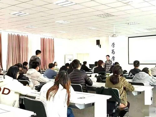 信息工程學院空天網(wǎng)安教師幫扶小組舉辦系列網(wǎng)絡安全與計算機技術培訓